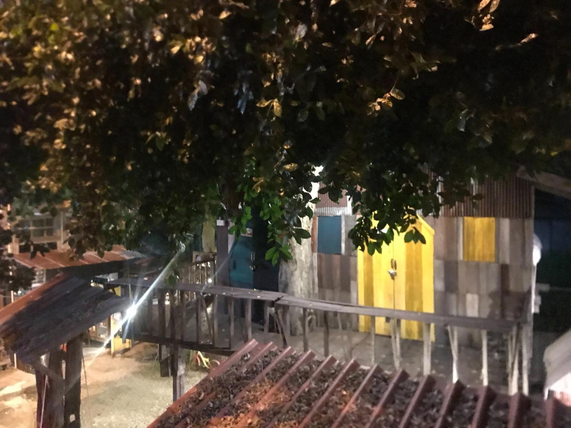 Khonthao Hotel Lamphun Bagian luar foto