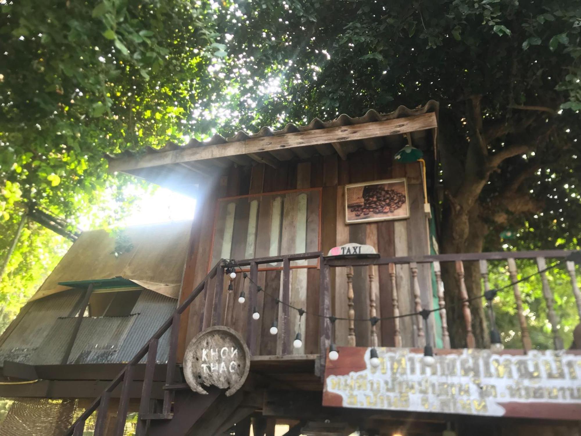 Khonthao Hotel Lamphun Bagian luar foto